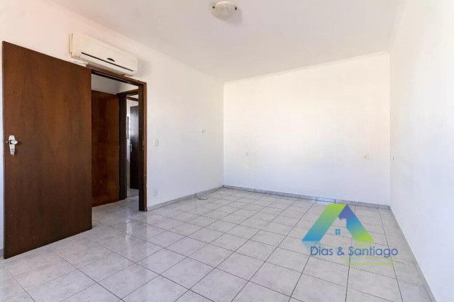 Imagem Casa com 3 Quartos à Venda, 210 m² em Vila Gumercindo - São Paulo Imagem Casa com 3 Quartos à Venda, 210 m² em Vila Gumercindo - São Paulo
