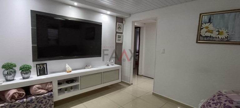 Imagem Casa com 4 Quartos à Venda, 255 m² em Boqueirão - Guarapuava Imagem Casa com 4 Quartos à Venda, 255 m² em Boqueirão - Guarapuava