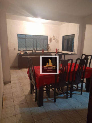 Imagem Casa com 3 Quartos à Venda, 180 m² em Conjunto Residencial Galo Branco - São José Dos Campos Imagem Casa com 3 Quartos à Venda, 180 m² em Conjunto Residencial Galo Branco - São José Dos Campos