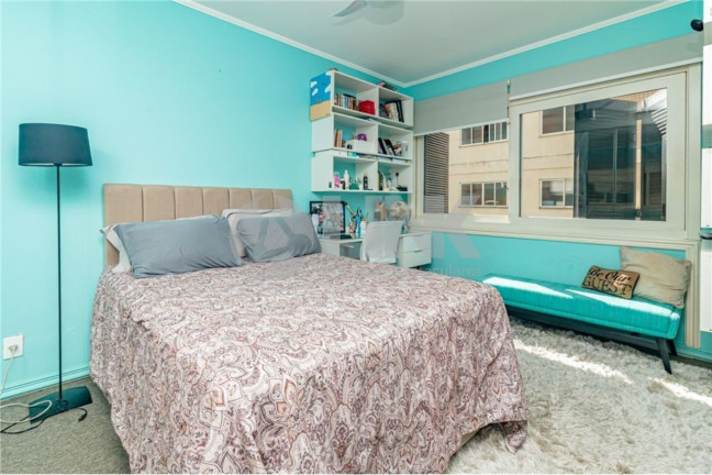 Imagem Apartamento com 3 Quartos à Venda, 144 m² em Moinhos De Vento - Porto Alegre
