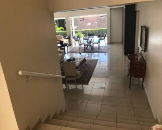 Imagem Casa com 4 Quartos à Venda, 320 m² em Alphaville - Santana De Parnaíba Imagem Casa com 4 Quartos à Venda, 320 m² em Alphaville - Santana De Parnaíba