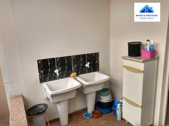 Imagem Casa com 3 Quartos à Venda, 260 m² em Vila Joaquim Inácio - Campinas Imagem Casa com 3 Quartos à Venda, 260 m² em Vila Joaquim Inácio - Campinas