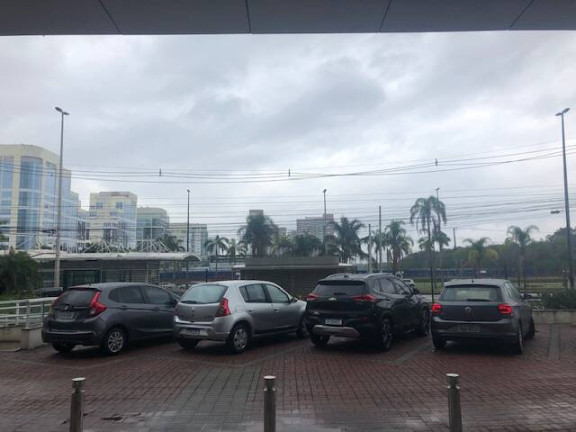 Imagem Loja para Alugar, 450 m² em Barra Da Tijuca - Rio De Janeiro Imagem Loja para Alugar, 450 m² em Barra Da Tijuca - Rio De Janeiro