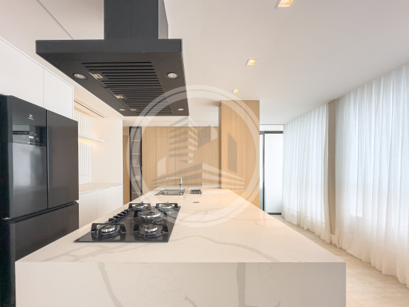 Imagem Apartamento com 3 Quartos à Venda, 179 m² em Centro - Balneário Camboriú Imagem Apartamento com 3 Quartos à Venda, 179 m² em Centro - Balneário Camboriú