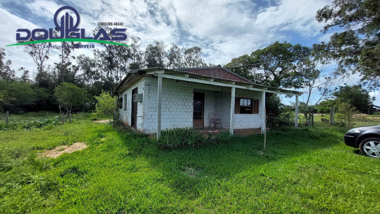 Imagem Casa com 2 Quartos à Venda,  em Capão Da Porteira - Viamão