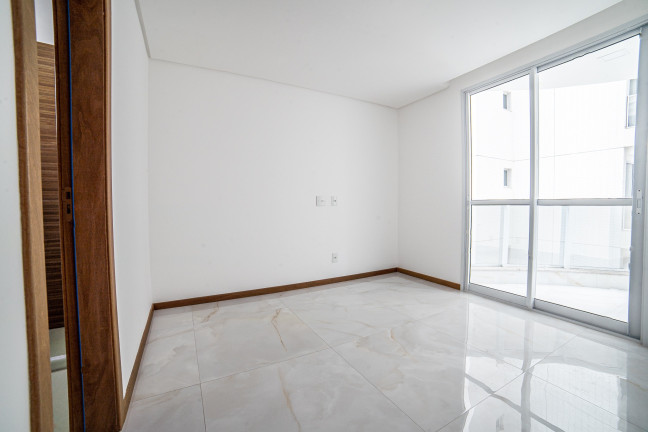 Imagem Apartamento com 4 Quartos à Venda, 115 m² em Praia Da Costa - Vila Velha Imagem Apartamento com 4 Quartos à Venda, 115 m² em Praia Da Costa - Vila Velha
