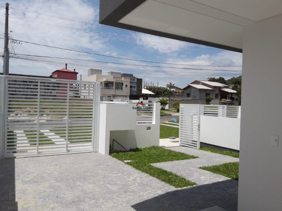 Imagem Sobrado com 3 Quartos à Venda, 225 m² em Ingleses Do Rio Vermelho - Florianópolis Imagem Sobrado com 3 Quartos à Venda, 225 m² em Ingleses Do Rio Vermelho - Florianópolis