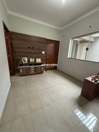 Imagem Casa com 3 Quartos à Venda, 186 m² em Esplanada Primo Menegheti - Franca