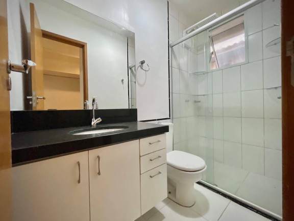Imagem Casa de Condomínio com 3 Quartos à Venda, 300 m² em Despraiado - Cuiabá
