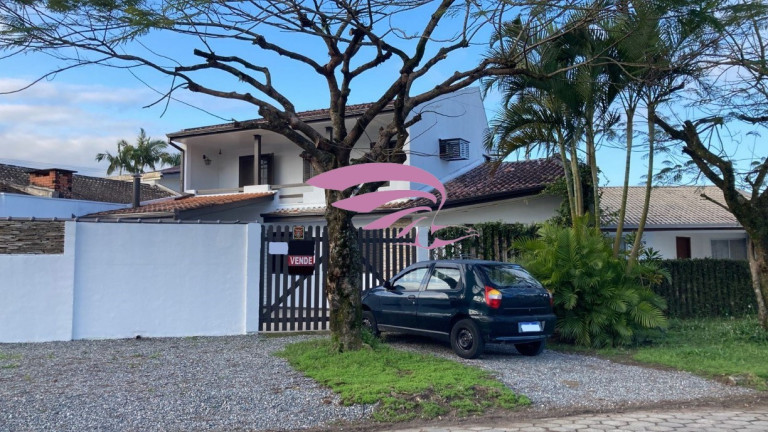 Casa com 2 Quartos à Venda, 180 m² em Cohapar - Guaratuba