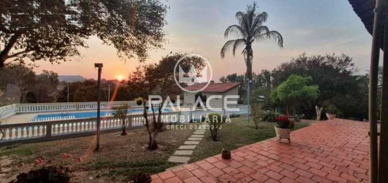 Imagem Fazenda à Venda, 1.500 m² em Sitio São Francisco - Piracicaba Imagem Fazenda à Venda, 1.500 m² em Sitio São Francisco - Piracicaba