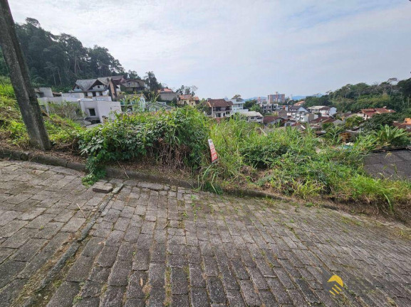 Imagem Terreno à Venda, 450 m² em Escola Agrícola - Blumenau Imagem Terreno à Venda, 450 m² em Escola Agrícola - Blumenau