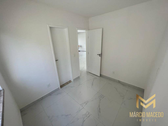 Imagem Casa com 4 Quartos à Venda, 300 m² em Cidade Alpha - Eusébio