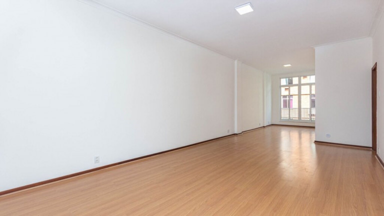 Imagem Apartamento com 3 Quartos à Venda, 13.700 m² em Copacabana - Rio De Janeiro