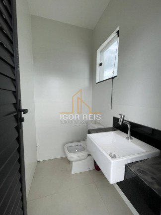 Imagem Casa de Condomínio com 3 Quartos à Venda, 180 m² em Cidade Jardim - Campos Dos Goytacazes