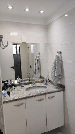 Imagem Apartamento com 2 Quartos à Venda, 70 m² em Bauru