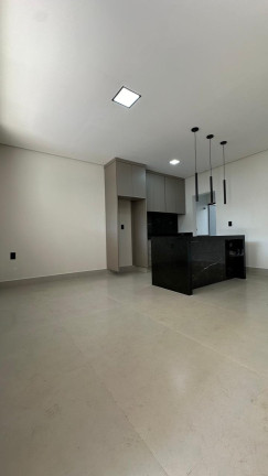 Apartamento com 3 Quartos à Venda, 94 m² em Estação - Franca
