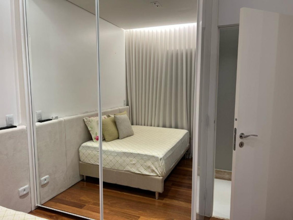 Imagem Apartamento com 3 Quartos à Venda, 245 m² em Santa Rosa - Londrina
