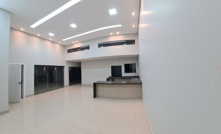 Casa com 3 Quartos à Venda, 250 m² em Setor Habitacional Arniqueira (águas Claras) - Brasília
