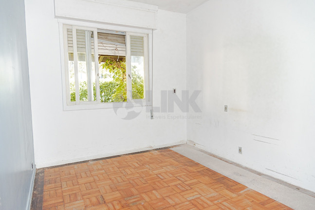 Imagem Imóvel com 6 Quartos à Venda, 600 m² em Jardim Lindóia - Porto Alegre Imagem Imóvel com 6 Quartos à Venda, 600 m² em Jardim Lindóia - Porto Alegre