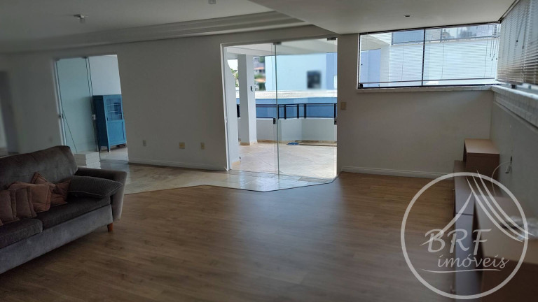 Imagem Cobertura com 3 Quartos à Venda, 245 m² em Estreito - Florianópolis Imagem Cobertura com 3 Quartos à Venda, 245 m² em Estreito - Florianópolis