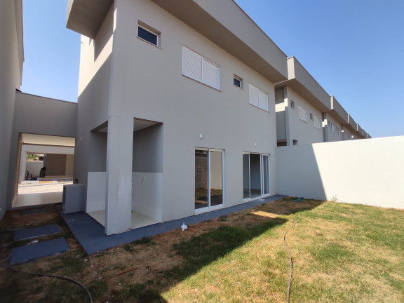 Imagem Imóvel com
3 Quartos à Venda, 131 m² em
Sitios Santa Luzia -
Aparecida De Goiania Imagem Imóvel com
3 Quartos à Venda, 131 m² em
Sitios Santa Luzia -
Aparecida De Goiania
