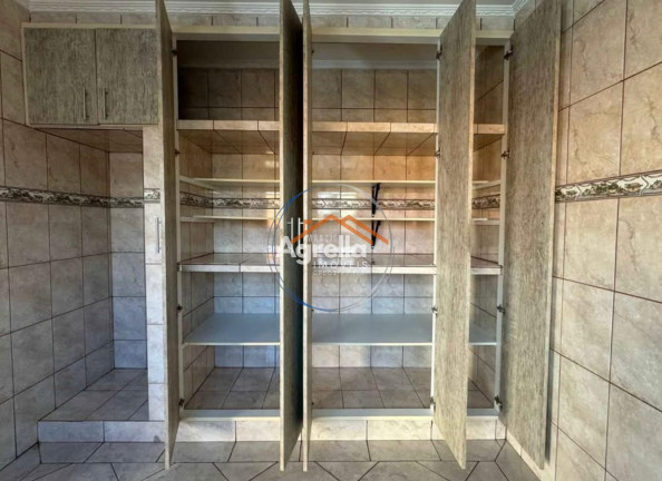 Imagem Casa com 3 Quartos à Venda, 196 m² em Tucura - Mogi Mirim Imagem Casa com 3 Quartos à Venda, 196 m² em Tucura - Mogi Mirim