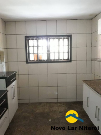 Imagem Casa com 2 Quartos à Venda, 76 m² em Santa Bárbara - Niterói Imagem Casa com 2 Quartos à Venda, 76 m² em Santa Bárbara - Niterói