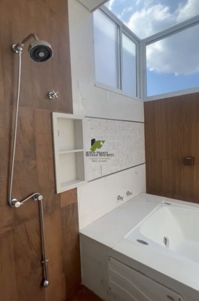 Imagem Casa com 3 Quartos à Venda, 313 m²