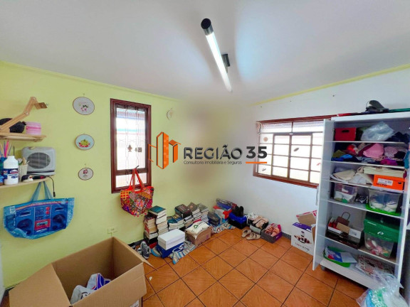Imagem Casa com 5 Quartos à Venda, 240 m² em Conjunto Habitacional Pedro Afonso Junqueira - Poços De Caldas Imagem Casa com 5 Quartos à Venda, 240 m² em Conjunto Habitacional Pedro Afonso Junqueira - Poços De Caldas
