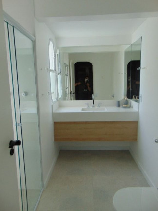 Imagem Apartamento com 3 Quartos à Venda, 176 m² em Pitangueiras - Guarujá Imagem Apartamento com 3 Quartos à Venda, 176 m² em Pitangueiras - Guarujá