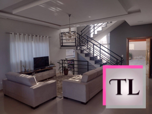 Imagem Casa com 5 Quartos à Venda, 300 m² em Parque Vivaldi Leite Ribeiro - Poços De Caldas