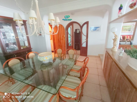 Imagem Apartamento com 3 Quartos à Venda, 180 m² em Enseada - Guarujá