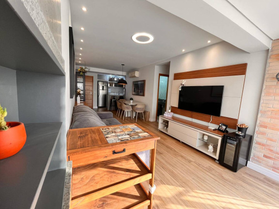Apartamento com 3 Quartos à Venda, 96 m² em Abraão - Florianópolis