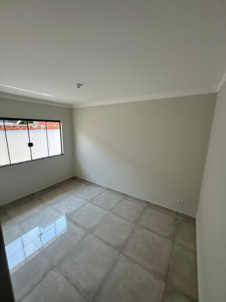 Imagem Casa com 2 Quartos à Venda, 70 m² em Parque Tarumã - Maringa
