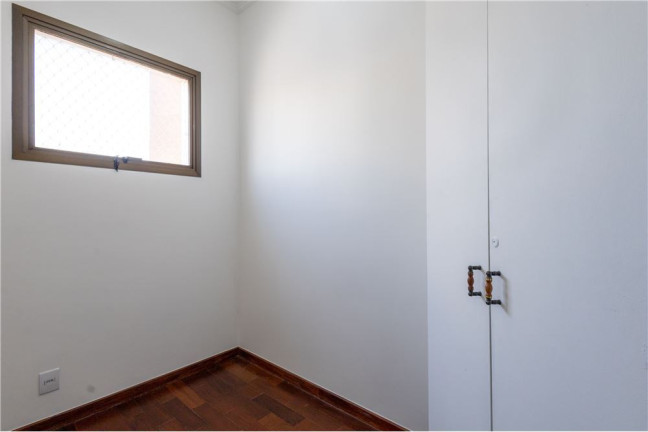 Imagem Apartamento com 5 Quartos à Venda, 242 m² em Campo Belo - São Paulo Imagem Apartamento com 5 Quartos à Venda, 242 m² em Campo Belo - São Paulo