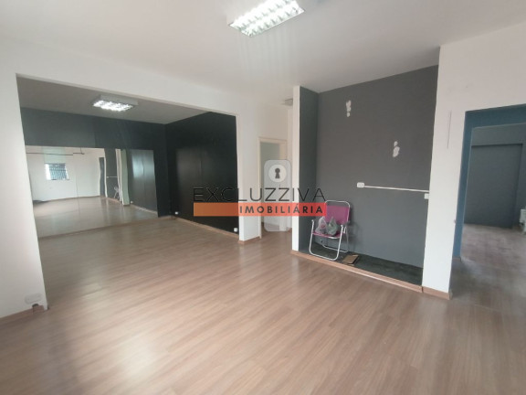 Imagem Casa com 3 Quartos à Venda, 350 m² em Loteamento Chácaras Pastorelli - Taubaté