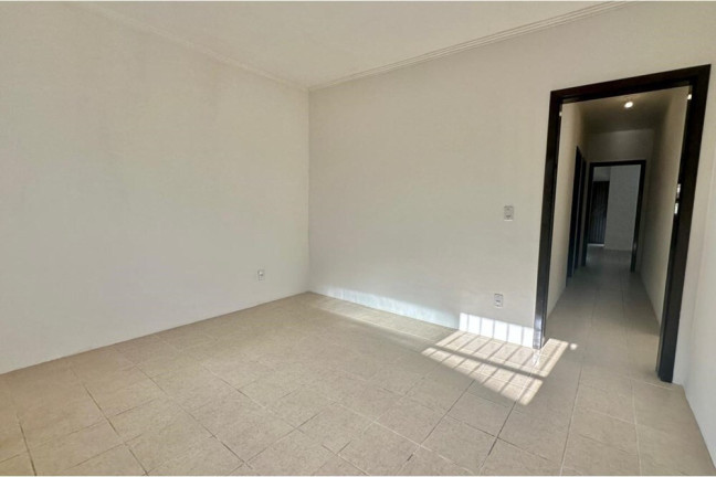 Imagem Casa com 3 Quartos à Venda, 173 m² em Sarandi - Porto Alegre