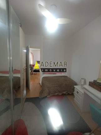 Imagem Casa com 3 Quartos à Venda, em Centro - Diadema Imagem Casa com 3 Quartos à Venda, em Centro - Diadema