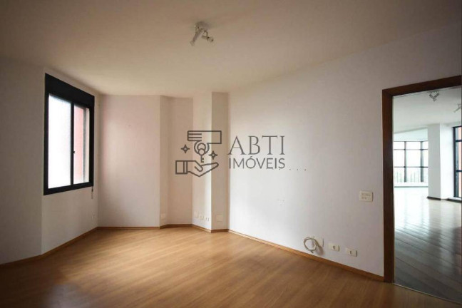 Imagem Apartamento com 3 Quartos à Venda, 237 m² em Real Parque - São Paulo