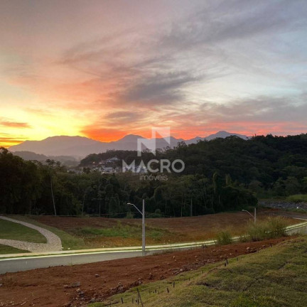 Terreno à Venda,  em Amizade - Jaraguá Do Sul