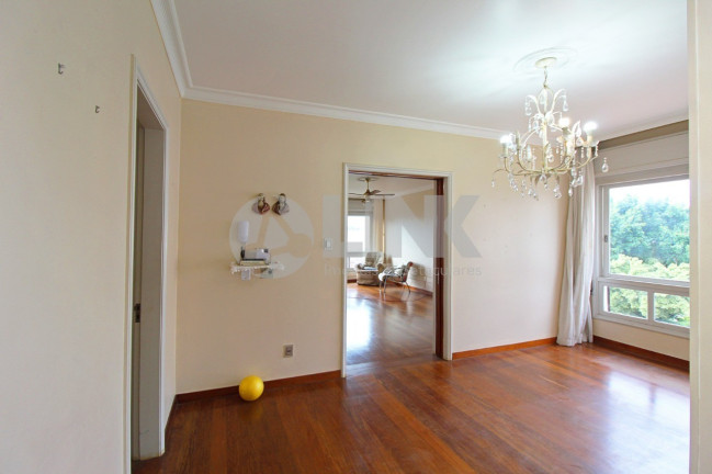 Imagem Apartamento com 4 Quartos à Venda, 214 m² em Menino Deus - Porto Alegre Imagem Apartamento com 4 Quartos à Venda, 214 m² em Menino Deus - Porto Alegre