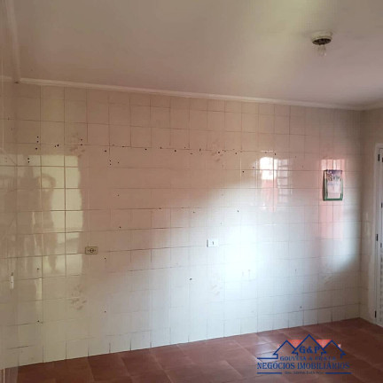 Imagem Sobrado com 5 Quartos à Venda, 216 m² em Bandeiras - Osasco Imagem Sobrado com 5 Quartos à Venda, 216 m² em Bandeiras - Osasco