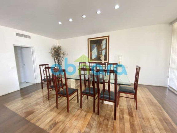 Imagem Apartamento com 4 Quartos à Venda, 355 m² em Copacabana - Rio De Janeiro Imagem Apartamento com 4 Quartos à Venda, 355 m² em Copacabana - Rio De Janeiro