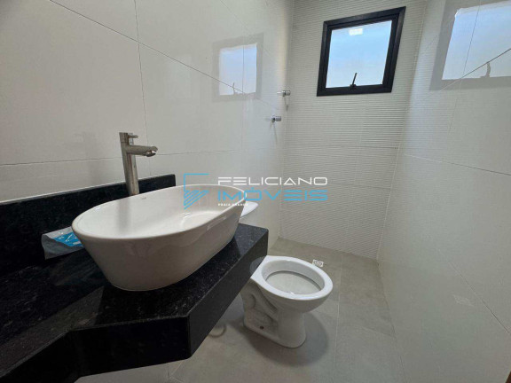 Imagem Casa com 3 Quartos à Venda, 120 m² em Canto Do Forte - Praia Grande