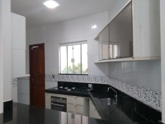 Imagem Casa com 3 Quartos à Venda, 330 m² em Glória - Macaé Imagem Casa com 3 Quartos à Venda, 330 m² em Glória - Macaé