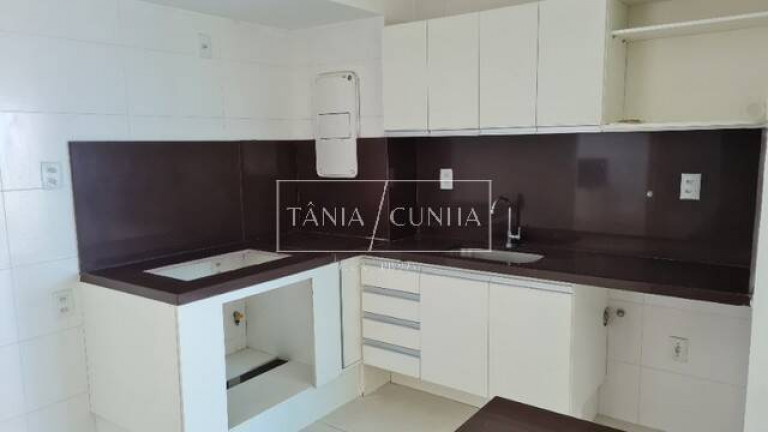 Imagem Apartamento com 3 Quartos à Venda, 126 m² em João Agripino - João Pessoa