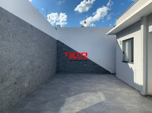 Imagem Casa com 2 Quartos à Venda, 115 m² em Bairro Jardim América - São Lourenço