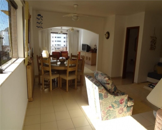 Imagem Apartamento com 3 Quartos à Venda, 193 m² em Pitangueiras - Guarujá