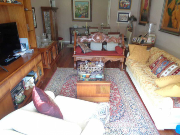 Imagem Apartamento com 3 Quartos à Venda, 110 m² em Agriões - Teresópolis